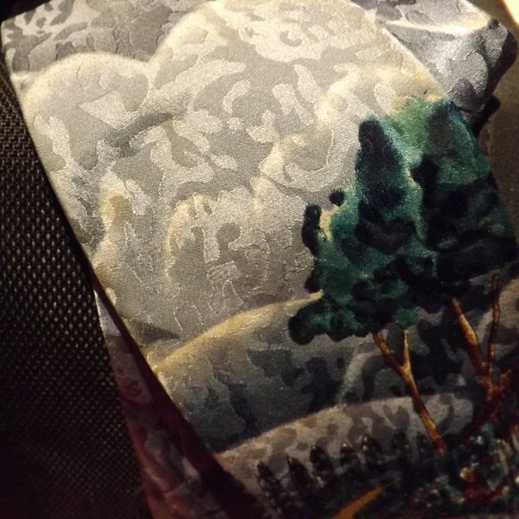 Vintage Wizard of Oz Silk Tie - Picture 3 of 5